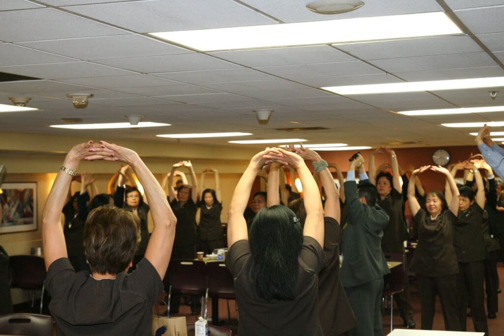 Accurate Ergonomics Hotel Team Stretch